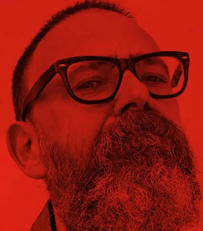 "Ruined by Design", um livro mais do que necessário